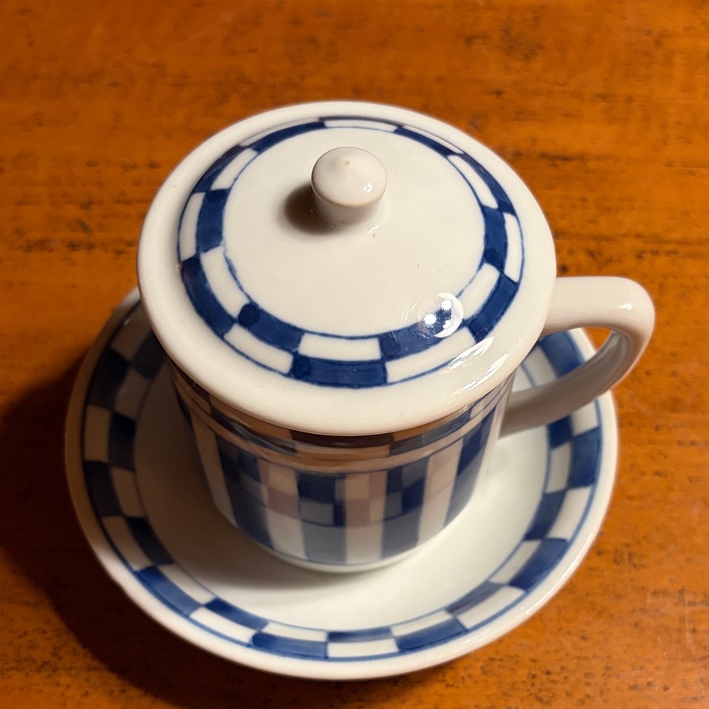 Vintage Williams Sonoma IDG Blue & White Porcelain Cup with Lid & Saucer Bowl